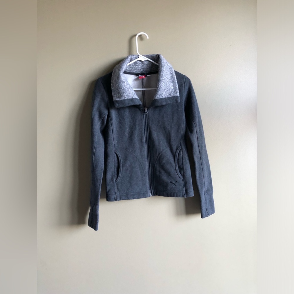 Puma Women rare Grey Collared Zip up Sweater Size XS
